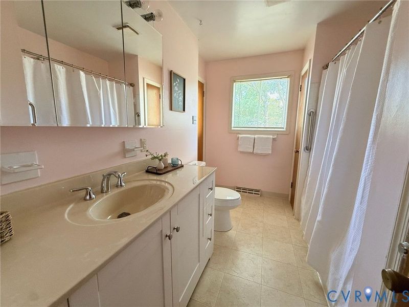 House image 22 for 6401 Lythgoe Avenue, North Chesterfield, VA 23234