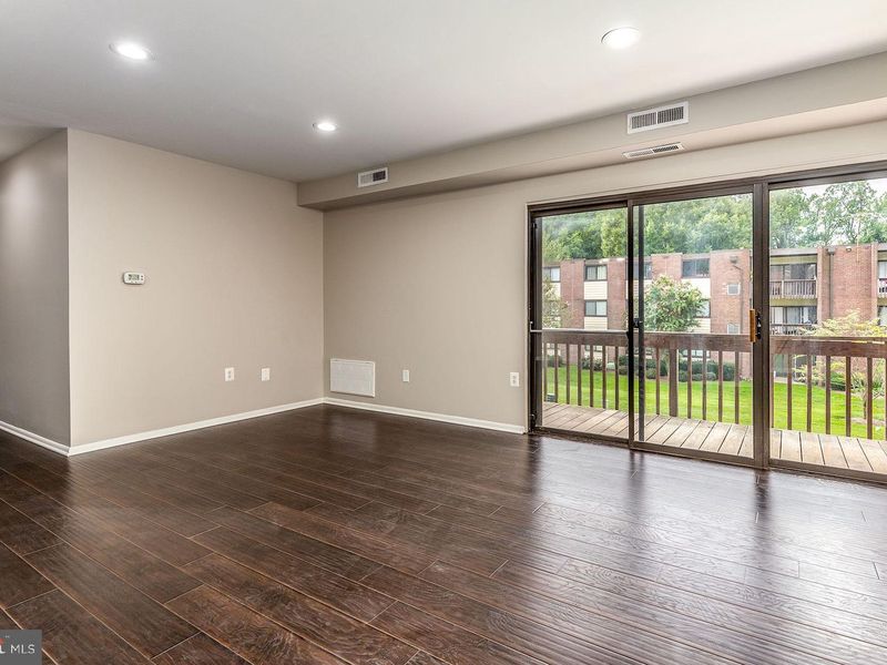 House image 9 for 10723 West Drive #202, Fairfax, VA 22030