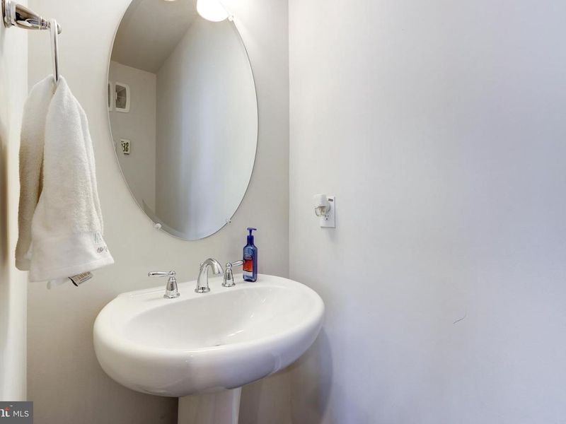 House image 16 for 13335 Launders Street Unit 134, Herndon, VA 20171