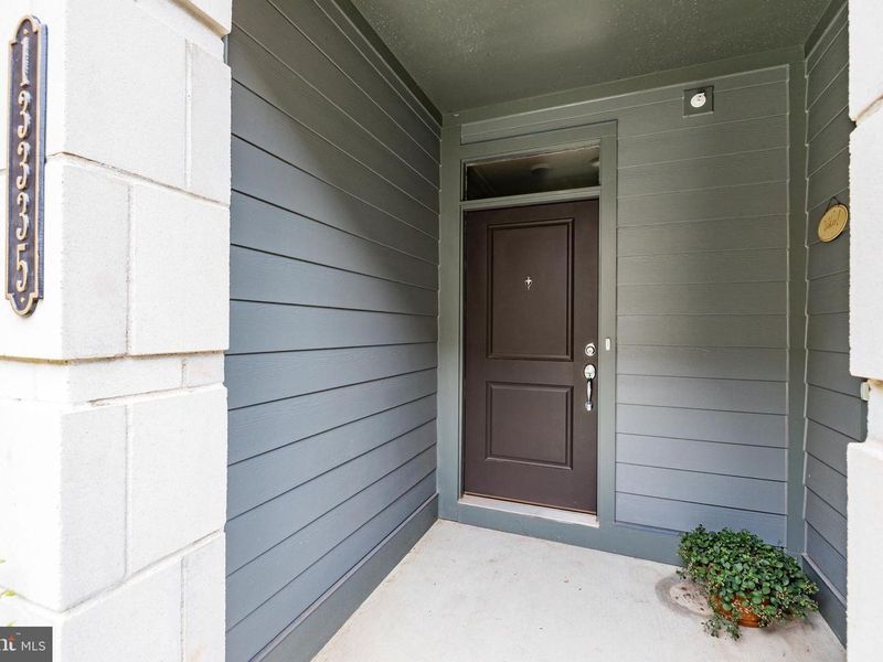 House image 3 for 13335 Launders Street Unit 134, Herndon, VA 20171