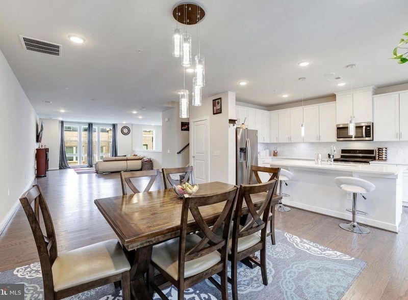 House image 8 for 13335 Launders Street Unit 134, Herndon, VA 20171