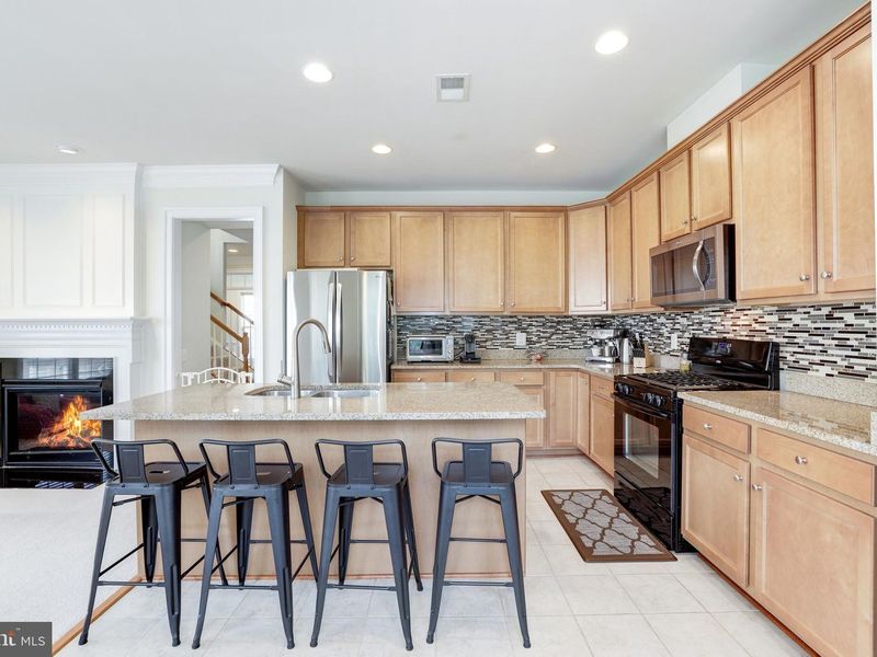 House image 12 for 43591 White Cap Terrace, Chantilly, VA, 20152
