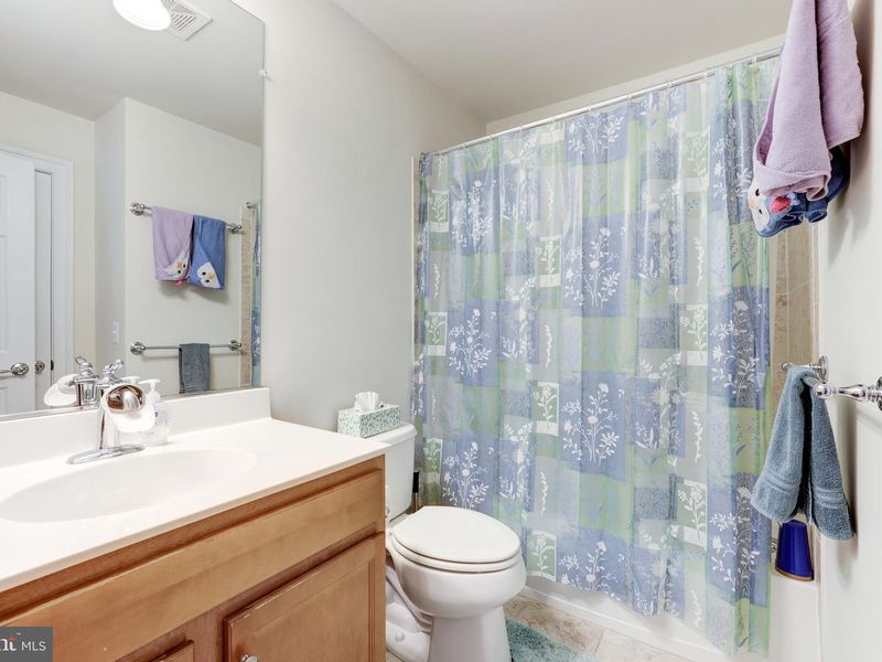 House image 38 for 43591 White Cap Terrace, Chantilly, VA, 20152