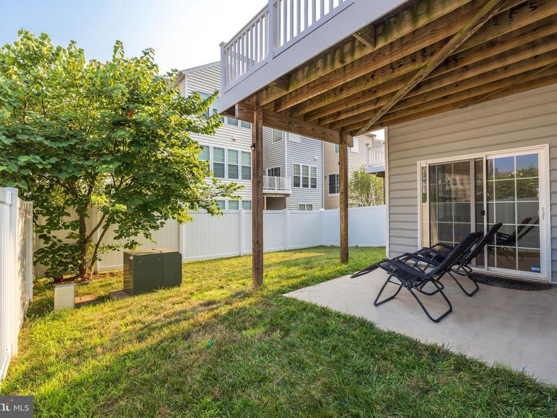 House image 51 for 43591 White Cap Terrace, Chantilly, VA, 20152