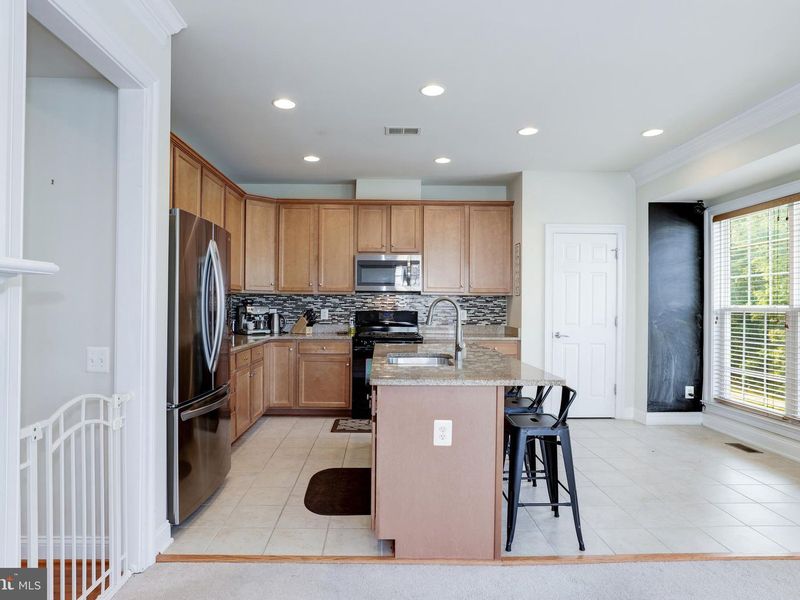House image 7 for 43591 White Cap Terrace, Chantilly, VA, 20152